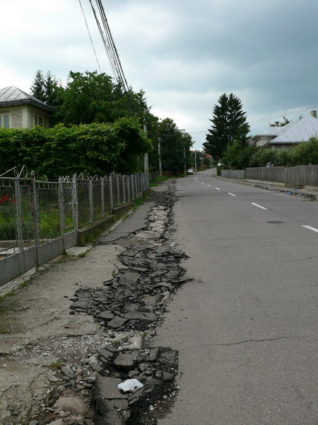1 scos borduri str I Creanga 2.jpg